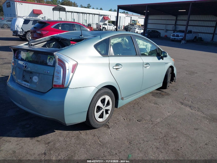 JTDKN3DU3E1791392 2014 TOYOTA PRIUS photo no. 4