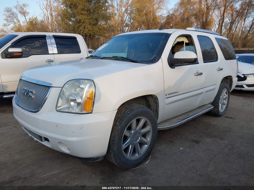 1GKFK63877J251261 2007 GMC YUKON photo no. 2