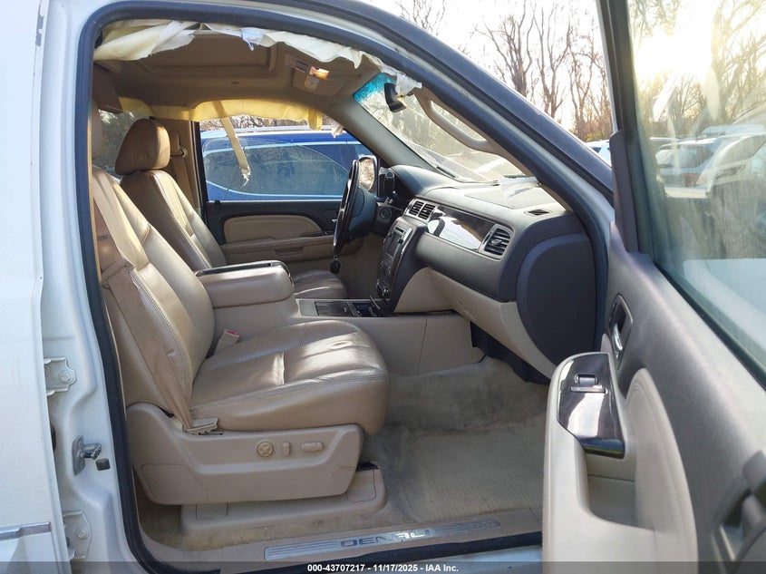 1GKFK63877J251261 2007 GMC YUKON photo no. 5