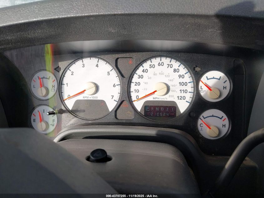 2008 Dodge Ram 1500 Slt VIN: 1D7HA18N38J114835 Lot: 43707255