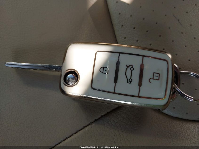 2009 Volkswagen New Beetle 2.5L VIN: 3VWPW31C79M501580 Lot: 43707256