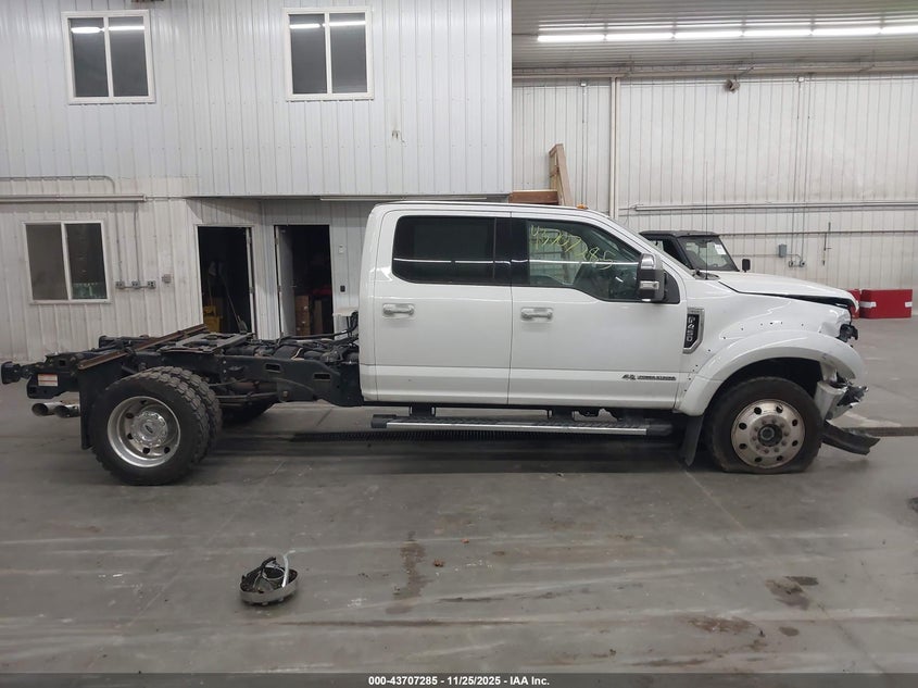 2019 Ford F450 VIN: AFT8W4DT1KED32743 Lot: 43707285