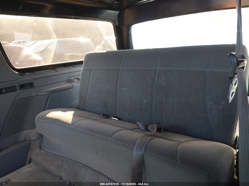 1996 Ford Bronco U100 VIN: 1FMEU15N6TLA98339 Lot: 43707318