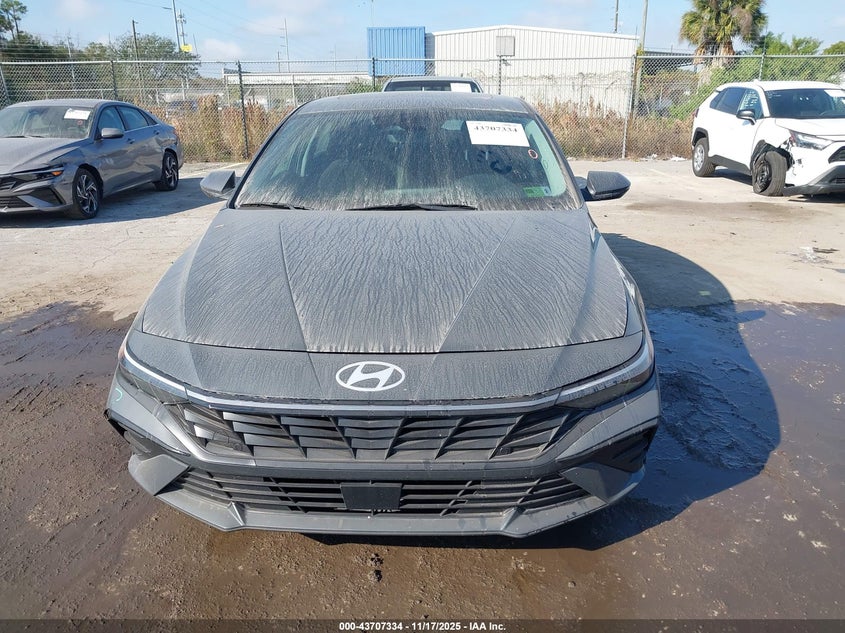 KMHLS4DG8SU858846 2025 HYUNDAI ELANTRA photo no. 13