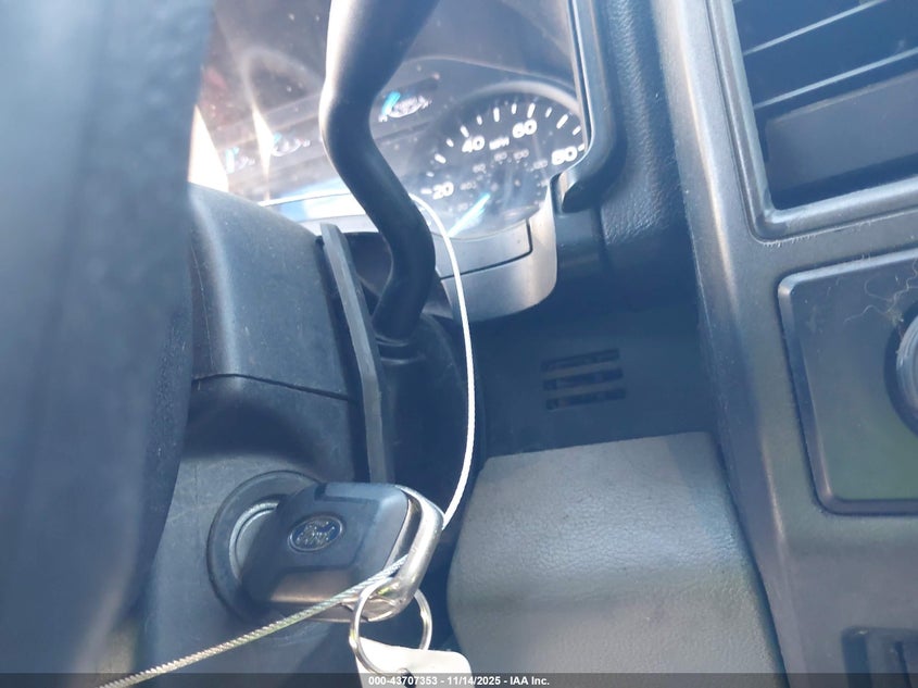 2019 Ford F-350 Chassis Xl VIN: 1FD8W3HT9KEG78703 Lot: 43707353