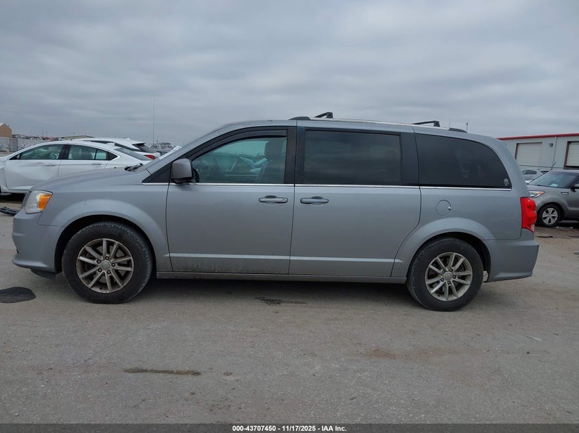 2019 Dodge Grand Caravan Sxt VIN: 2C4RDGCG9KR757999 Lot: 43707450