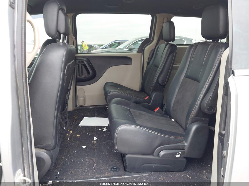 2019 Dodge Grand Caravan Sxt VIN: 2C4RDGCG9KR757999 Lot: 43707450