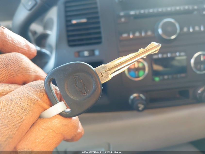 2007 Chevrolet Silverado 2500Hd Lt2 VIN: 1GCHC23657F546824 Lot: 43707474