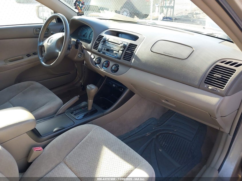 2002 Toyota Camry Le