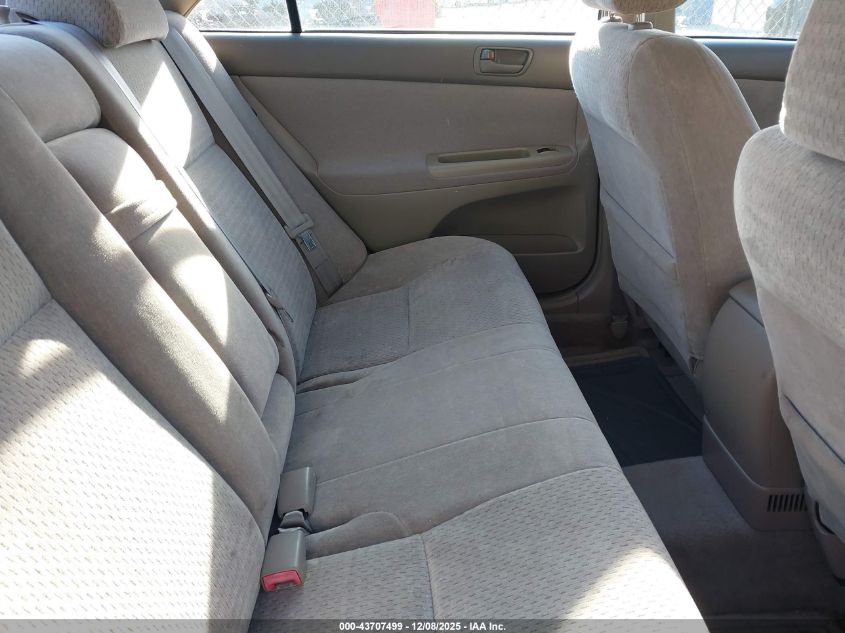 2002 Toyota Camry Le VIN: 4T1BE32K32U519836 Lot: 43707499