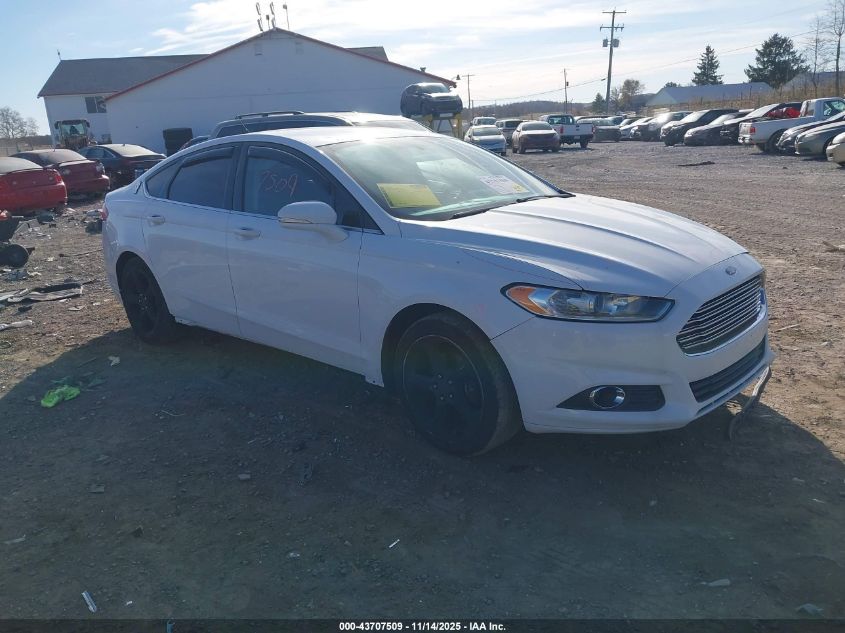 FORD FUSION SE