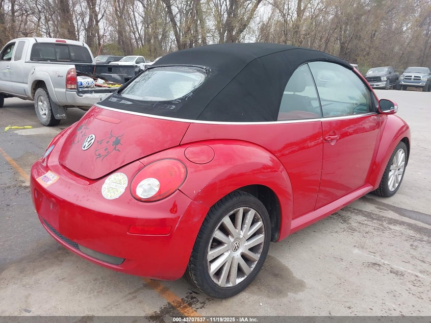 2008 Volkswagen New Beetle Se