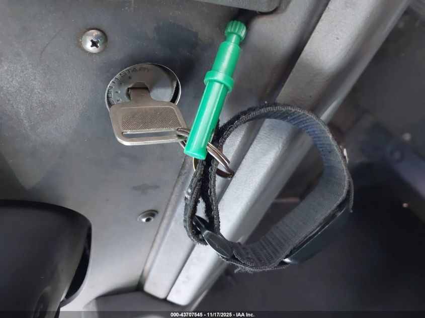 2013 Isuzu Commercial Van VIN: JALB4T171D7W01861 Lot: 43707545