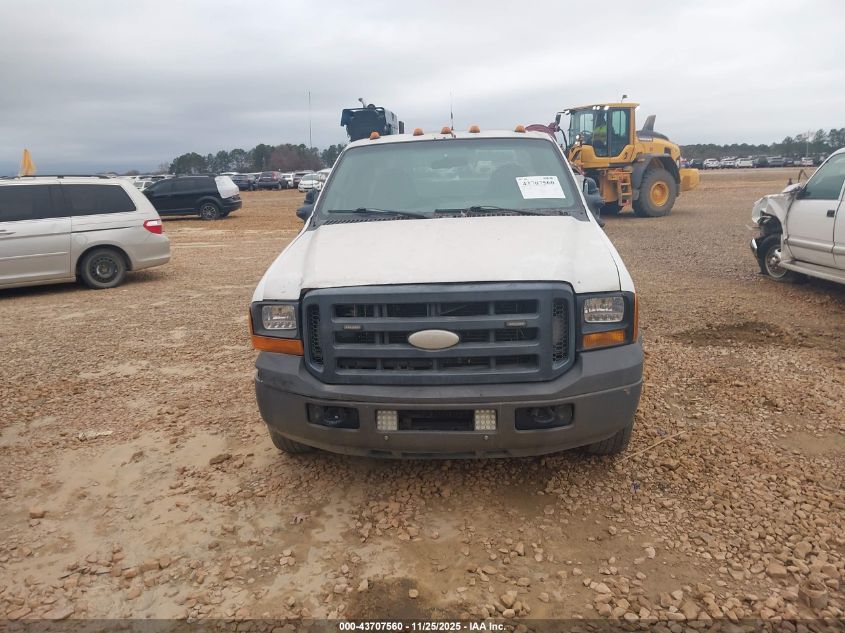 2006 Ford F-350 Chassis Lariat/Xl/Xlt VIN: 1FDWX36P46ED70712 Lot: 43707560