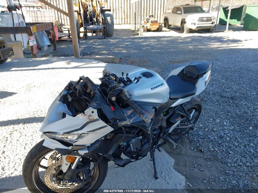 2025 Kawasaki Zx400 S VIN: ML5ZXCS16SDA41185 Lot: 43707586