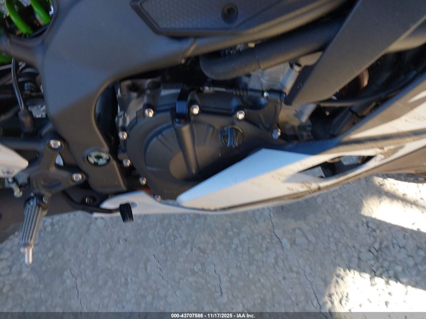 2025 Kawasaki Zx400 S VIN: ML5ZXCS16SDA41185 Lot: 43707586