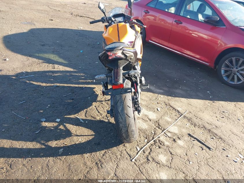 2025 Kawasaki Ex650 P VIN: ML5EXEP15SDAF7540 Lot: 43707591