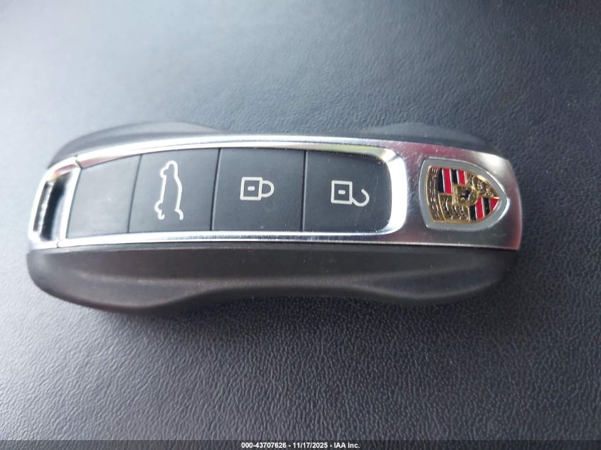 2022 Porsche Cayenne Platinum Edition VIN: WP1AA2AY8NDA07746 Lot: 43707626