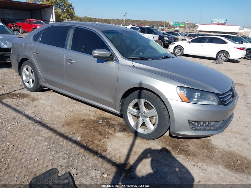 VOLKSWAGEN PASSAT 2.5L SE