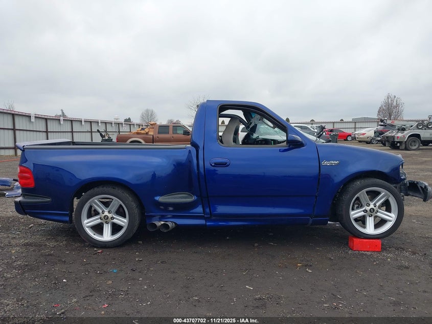 2002 Ford F-150 Lightning VIN: 2FTZF07382CA66779 Lot: 43707702