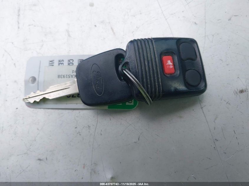 2002 Ford Escape Xlt VIN: 1FMYU03182KA51938 Lot: 43707743