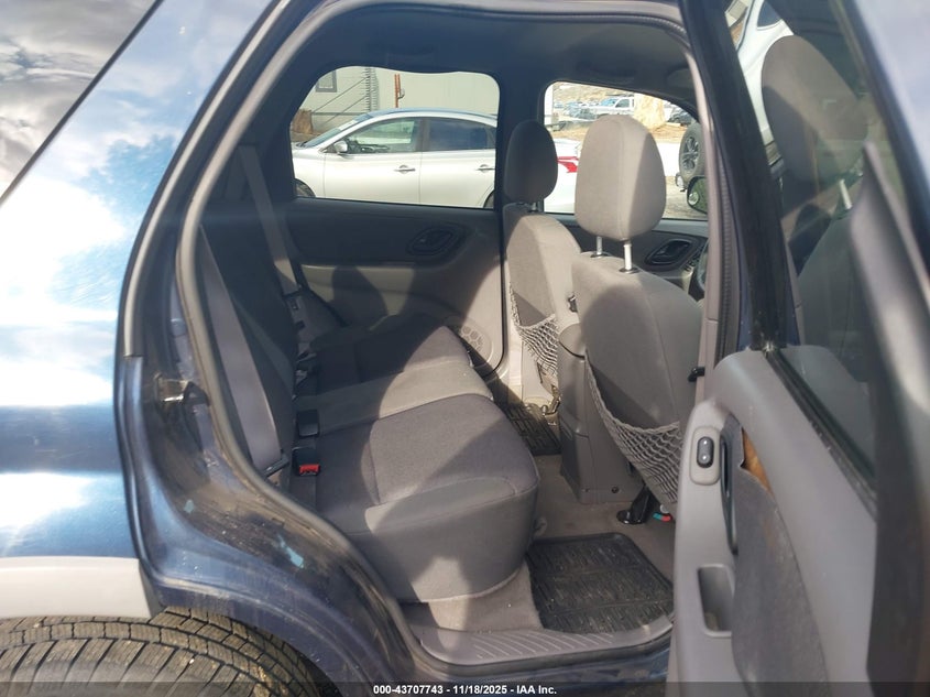 2002 Ford Escape Xlt VIN: 1FMYU03182KA51938 Lot: 43707743