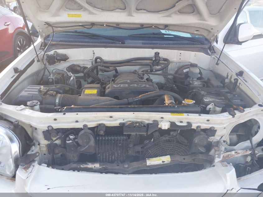 2005 Toyota Sequoia Limited V8 VIN: 5TDZT38A55S262579 Lot: 43707747