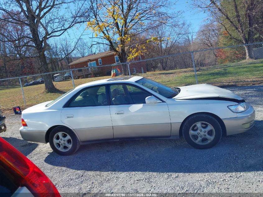 1998 Lexus Es 300 VIN: JT8BF28G6W0085700 Lot: 43707760