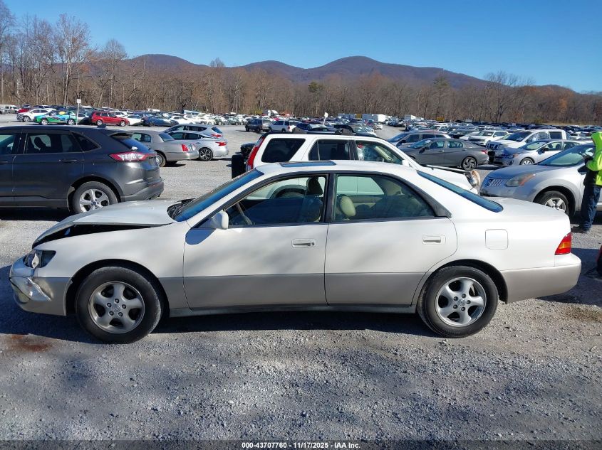 1998 Lexus Es 300 VIN: JT8BF28G6W0085700 Lot: 43707760