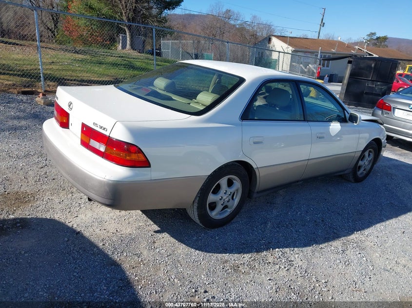 JT8BF28G6W0085700 1998 LEXUS ES photo no. 4