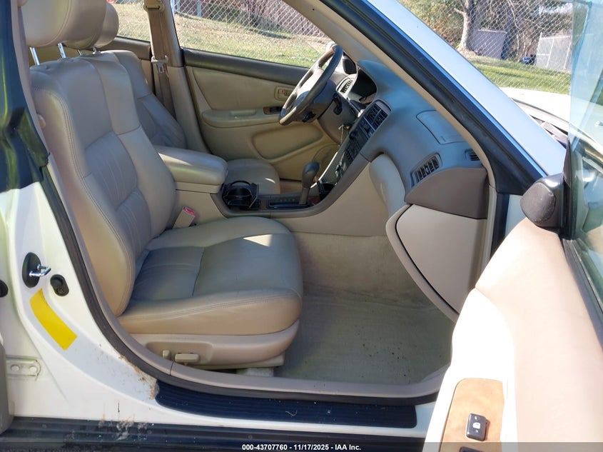 JT8BF28G6W0085700 1998 LEXUS ES photo no. 5