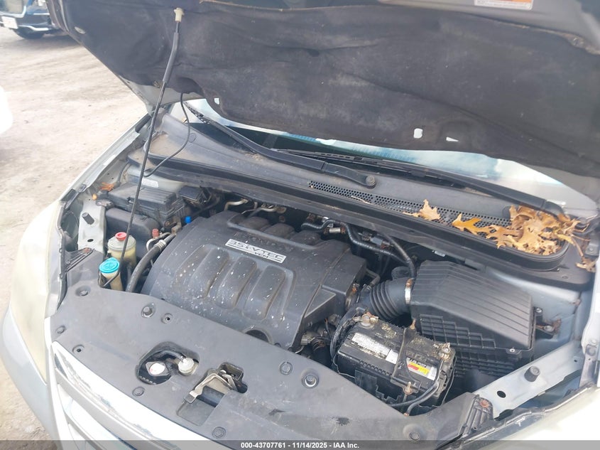 2006 Honda Odyssey Touring VIN: 5FNRL38816B120166 Lot: 43707761