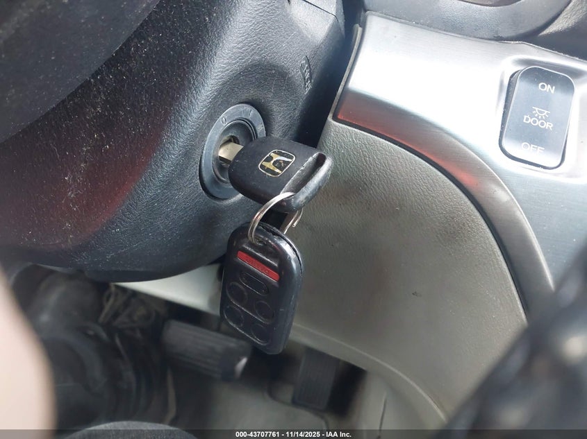 2006 Honda Odyssey Touring VIN: 5FNRL38816B120166 Lot: 43707761