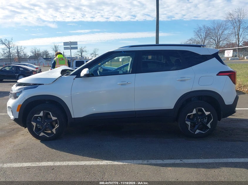 2025 Kia Seltos S VIN: KNDEUCAA3S7696558 Lot: 43707770