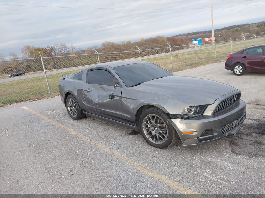 2014 FORD MUSTANG V6 PREMIUM - 1ZVBP8AM2E5280631
