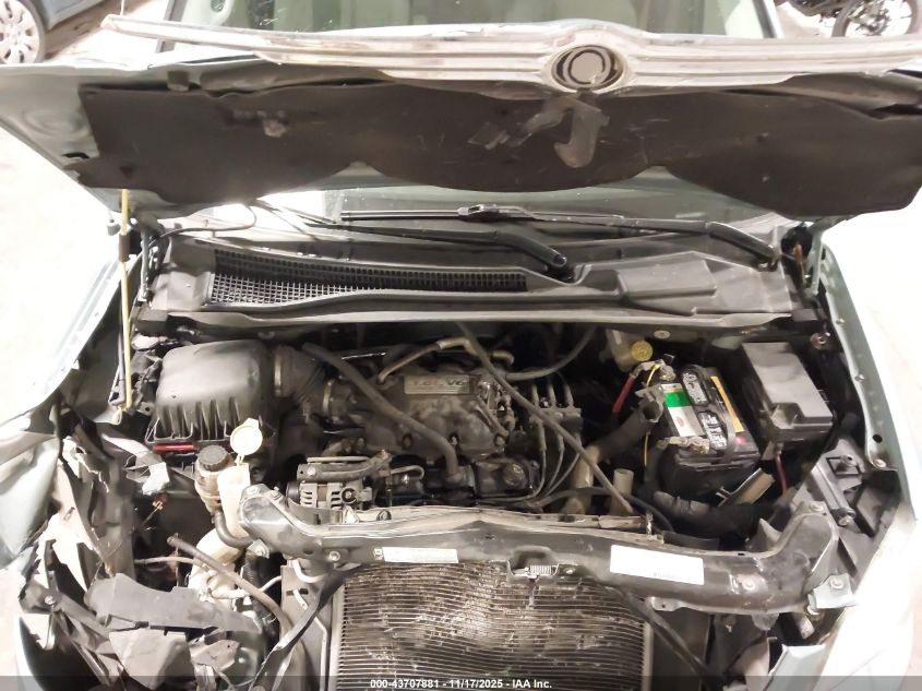 2008 Chrysler Town & Country Touring VIN: 2A8HR54P58R650692 Lot: 43707881