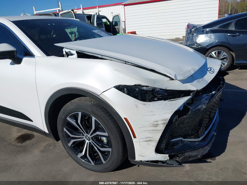 2025 Toyota Crown Xle VIN: JTDAAAAF9S3031968 Lot: 43707887