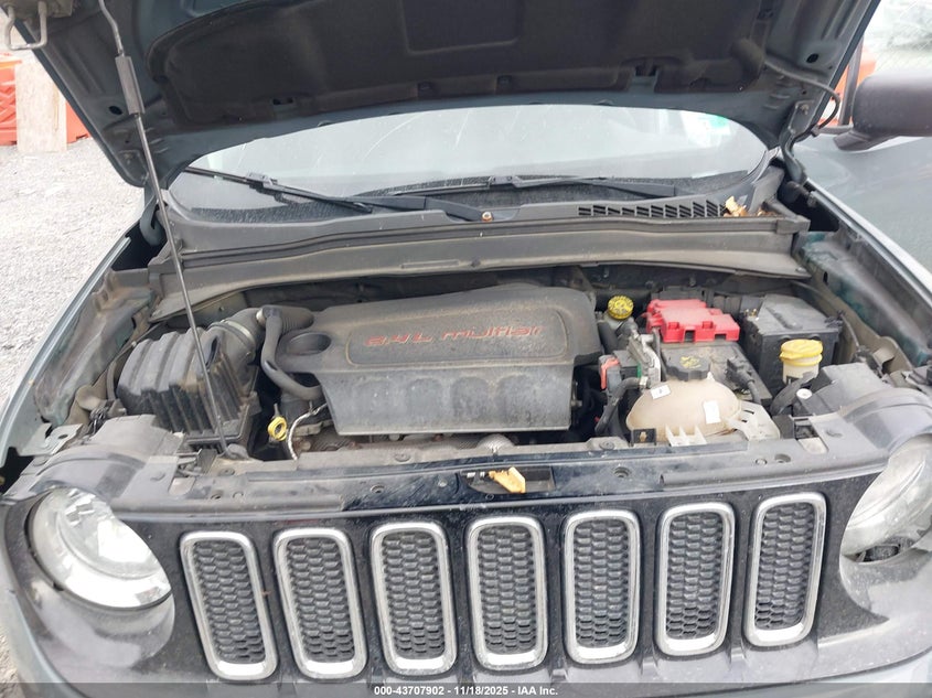 ZACCJBAB6JPH19710 2018 JEEP RENEGADE photo no. 10