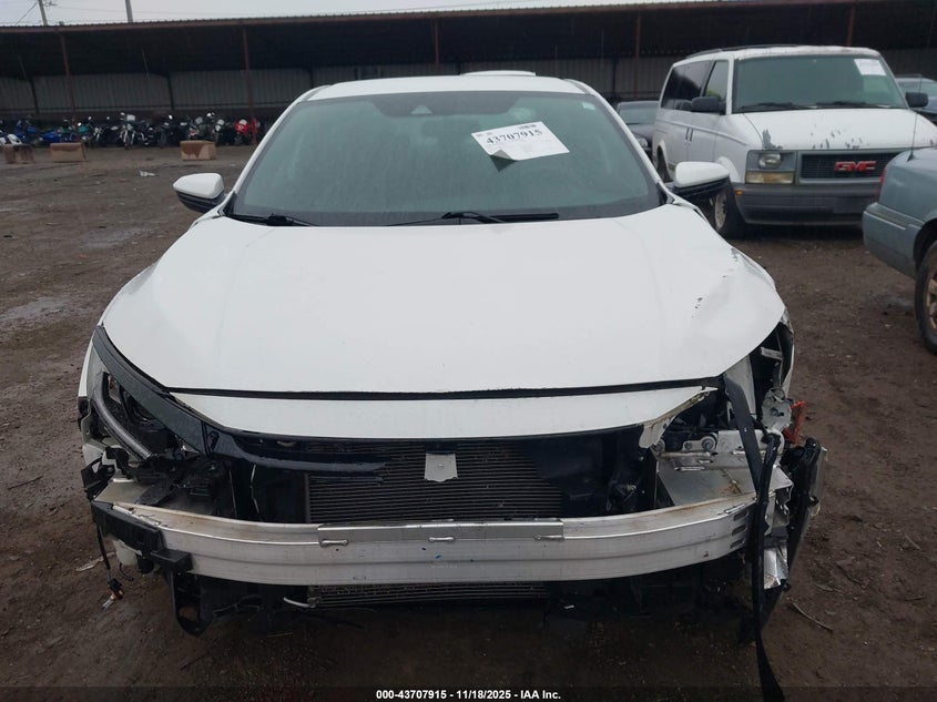 VIN 2HGFC2F81KH556618 2019 HONDA CIVIC SPORT
