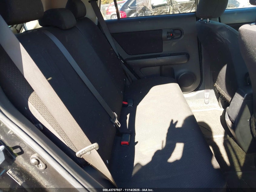 2008 Scion Xb VIN: JTLKE50E281029660 Lot: 43707937