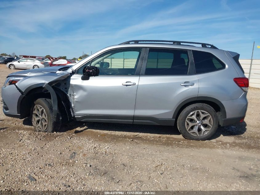 2023 Subaru Forester Premium VIN: JF2SKAEC1PH471535 Lot: 43707962