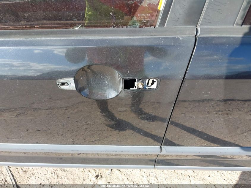 2002 Honda Cr-V Lx VIN: JHLRD68402C024616 Lot: 43708044