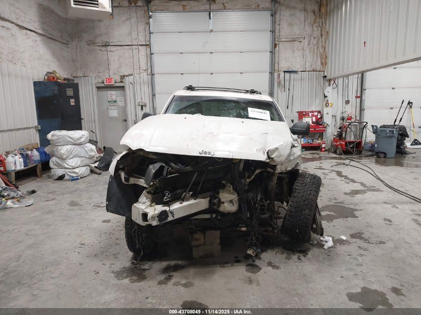 2008 Jeep Grand Cherokee Laredo VIN: 1J8HR48N58C237506 Lot: 43708049