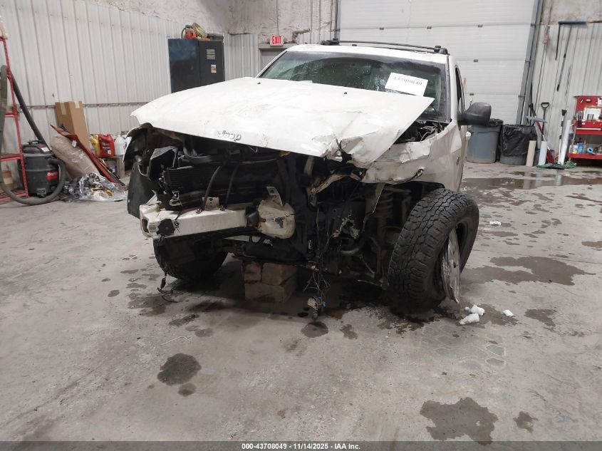 2008 Jeep Grand Cherokee Laredo VIN: 1J8HR48N58C237506 Lot: 43708049