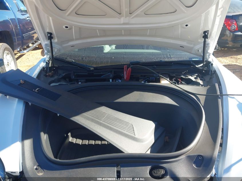 2025 Tesla Model 3 Long Range Rear-Wheel Drive/Standard VIN: 5YJ3E1EA3SF067850 Lot: 43708089