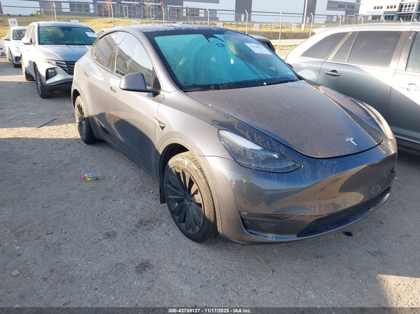 2022 TESLA MODEL Y LONG RANGE DUAL MOTOR ALL-WHEEL DRIVE - 7SAYGDEE1NF536249