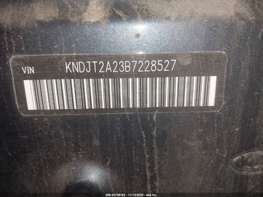 2011 Kia Soul + VIN: KNDJT2A23B7228527 Lot: 43708182