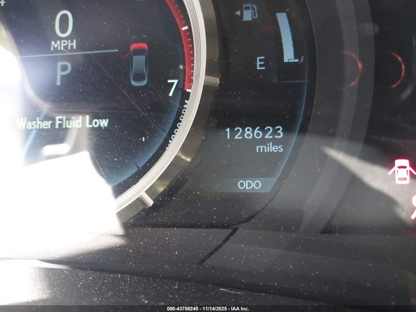 2016 Lexus Is 200T VIN: JTHBA1D22G5010466 Lot: 43708240