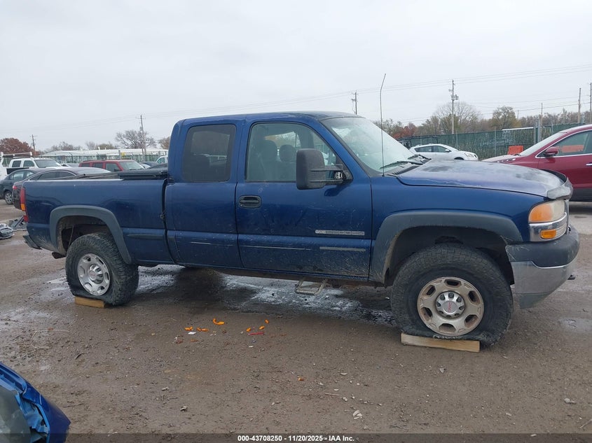 2002 GMC Sierra 2500Hd Sl VIN: 1GTHC29UX2Z145654 Lot: 43708250