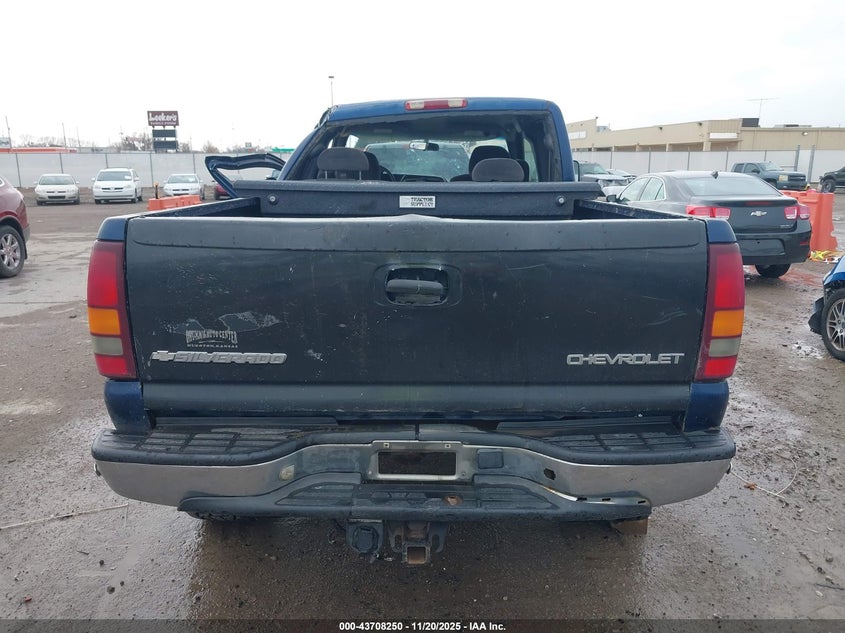 2002 GMC Sierra 2500Hd Sl VIN: 1GTHC29UX2Z145654 Lot: 43708250